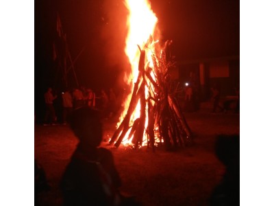 Malam Api unggun